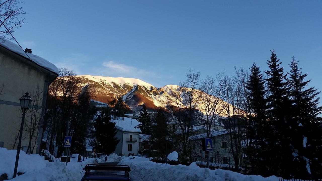 Albergo Parco Della Maiella 圣埃乌费米亚阿马伊埃拉 外观 照片