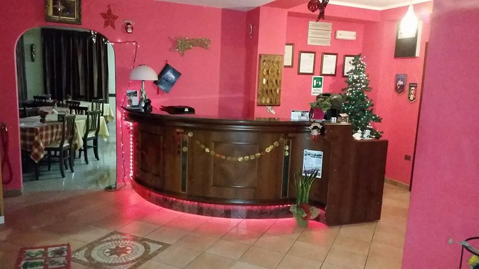 Albergo Parco Della Maiella 圣埃乌费米亚阿马伊埃拉 外观 照片