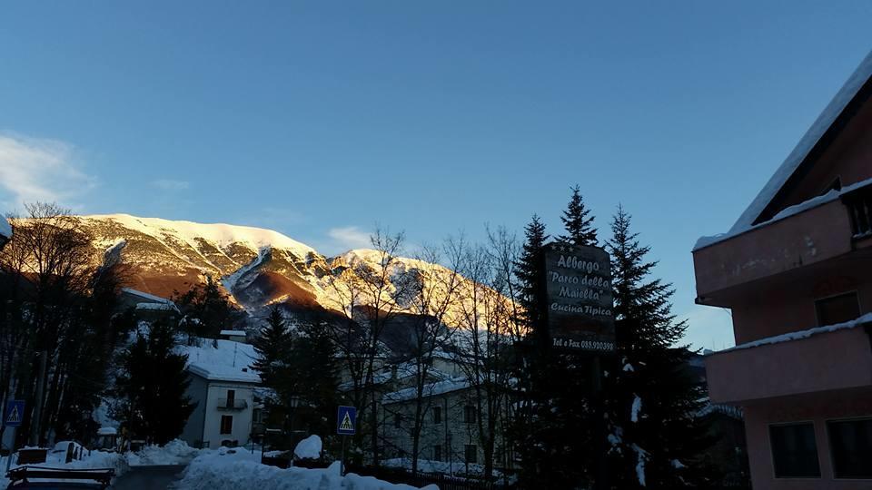 Albergo Parco Della Maiella 圣埃乌费米亚阿马伊埃拉 外观 照片